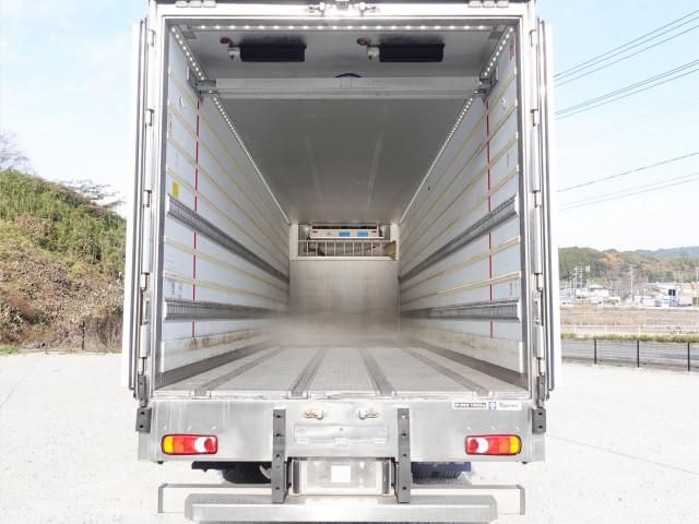 NISSAN DIESEL QUON 2018 Image 31