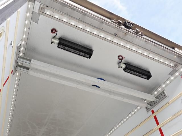 NISSAN DIESEL QUON 2018 Image 31