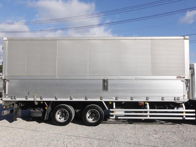 MITSUBISHI FUSOU FIGHTER 2007 Image 31