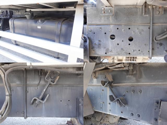 MITSUBISHI FUSOU FIGHTER 2007 Image 31