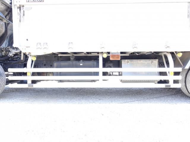 MITSUBISHI FUSOU FIGHTER 2007 Image 31