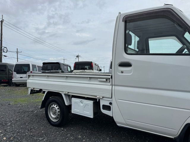 NISSAN NT100 CLIPPER 2011 Image 31