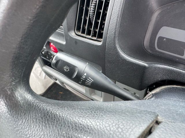 NISSAN NT100 CLIPPER 2011 Image 31