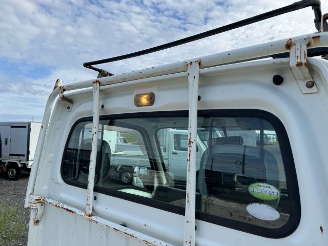 SUBARU SAMBAR TRUCK 2004 Image 31