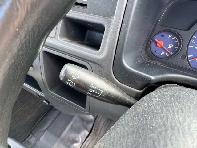 SUBARU SAMBAR TRUCK 2004 Image 31