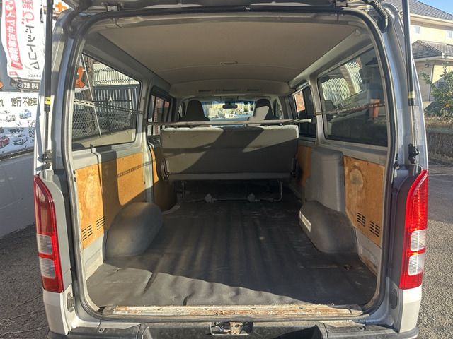 TOYOTA HIACE VAN 2WD 2006 Image 31