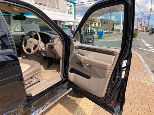 FORD EXPLORER 2002 Image 31