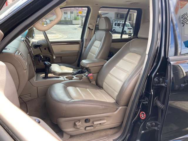 FORD EXPLORER 2002 Image 31