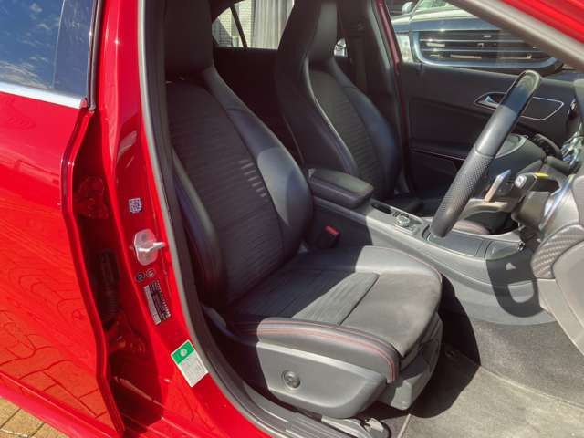 MERCEDES BENZ A CLAS 2016 Image 31