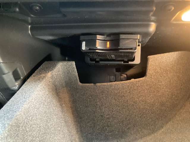 MERCEDES BENZ A CLAS 2016 Image 31