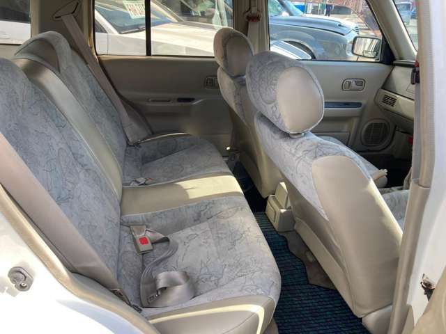 NISSAN RASHEEN 1998 Image 31