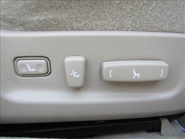 TOYOTA CROWN SEDAN 2002 Image 31