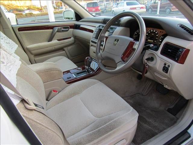 TOYOTA CROWN SEDAN 2002 Image 31