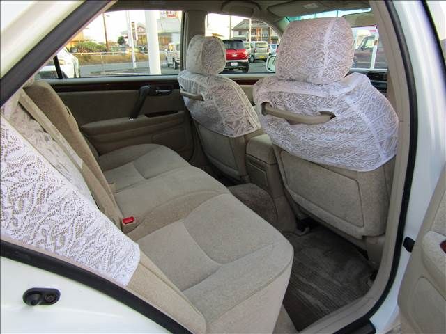 TOYOTA CROWN SEDAN 2002 Image 31