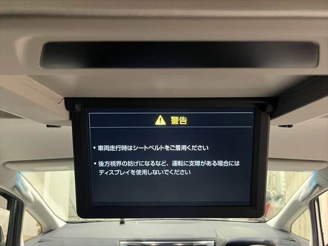 TOYOTA VELLFIRE  HYBRID 4WD 2018 Image 31