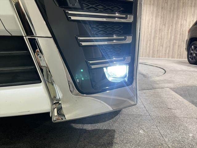 TOYOTA VELLFIRE  HYBRID 4WD 2018 Image 31