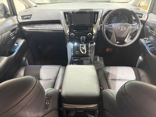 TOYOTA ALPHARD HYBRID 4WD 2019 Image 31