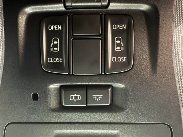 TOYOTA ALPHARD HYBRID 4WD 2019 Image 31