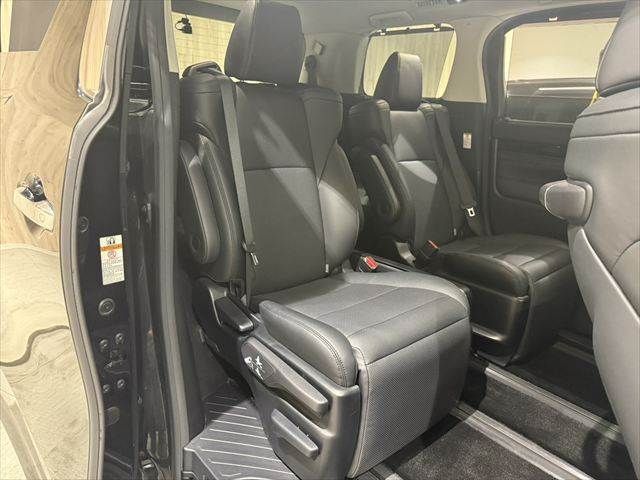 TOYOTA ALPHARD HYBRID 4WD 2019 Image 31