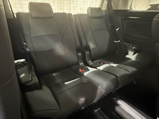 TOYOTA ALPHARD HYBRID 4WD 2019 Image 31
