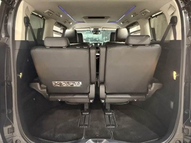 TOYOTA ALPHARD HYBRID 4WD 2019 Image 31