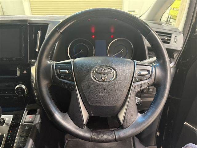 TOYOTA ALPHARD HYBRID 4WD 2019 Image 31