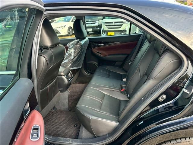 TOYOTA CROWN SEDAN HYBRID 2016 Image 31