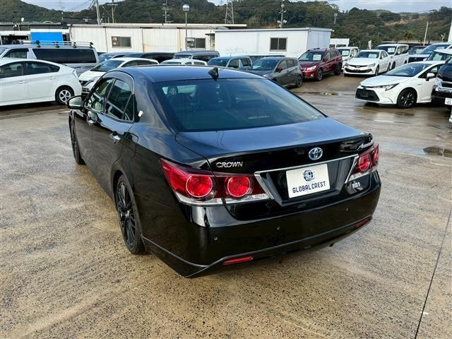 TOYOTA CROWN SEDAN HYBRID 2016 Image 31