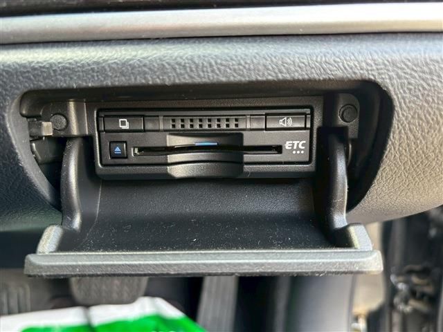 TOYOTA CROWN SEDAN HYBRID 2016 Image 31