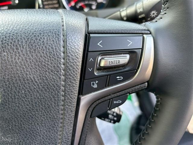 TOYOTA CROWN SEDAN HYBRID 2016 Image 31