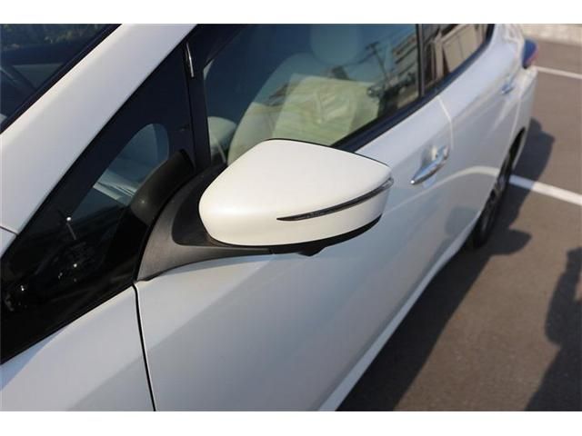 NISSAN LEAF 2018 Image 31