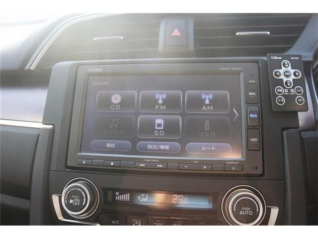 HONDA CIVIC SEDAN 2017 Image 31