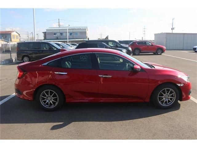 HONDA CIVIC SEDAN 2017 Image 31