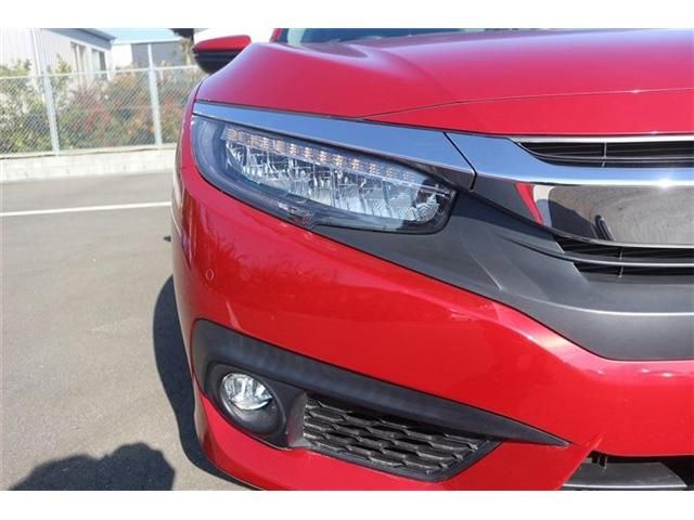 HONDA CIVIC SEDAN 2017 Image 31