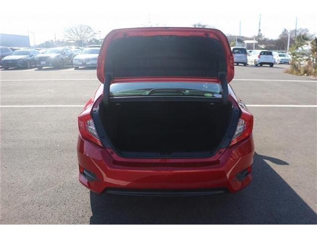 HONDA CIVIC SEDAN 2017 Image 31