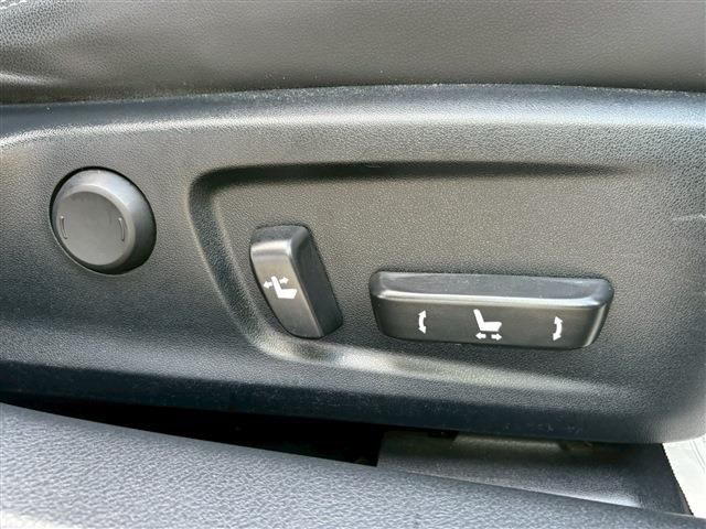 TOYOTA LEXUS IS300H 2015 Image 31