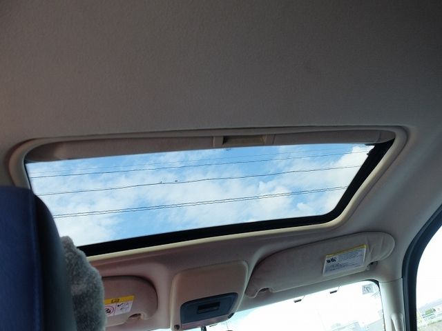 FORD EXPLORER SPORT 2010 Image 31