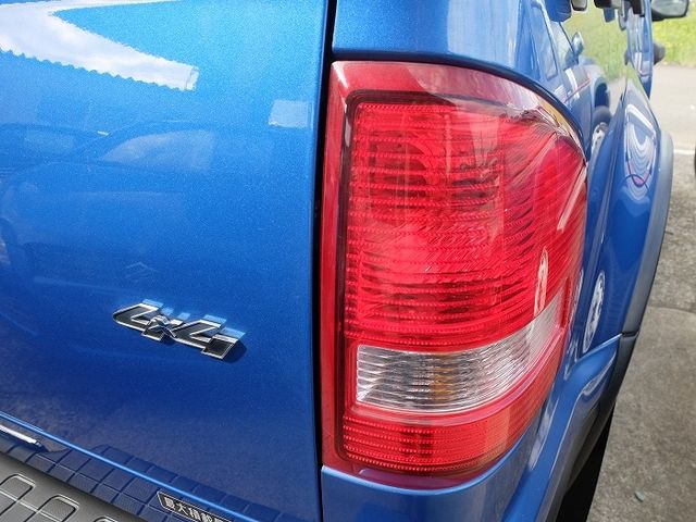 FORD EXPLORER SPORT 2010 Image 31