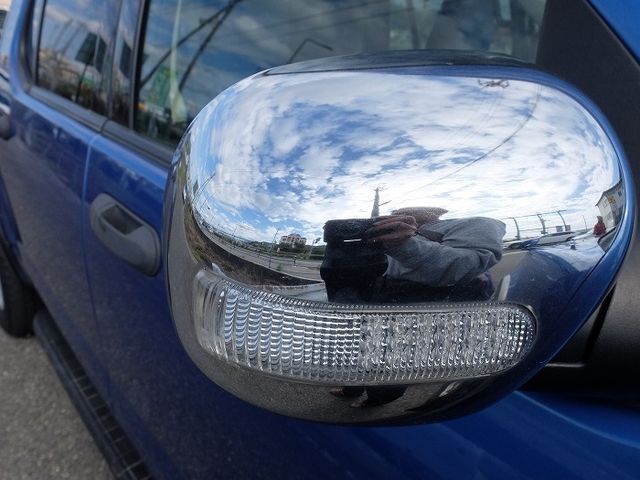 FORD EXPLORER SPORT 2010 Image 31