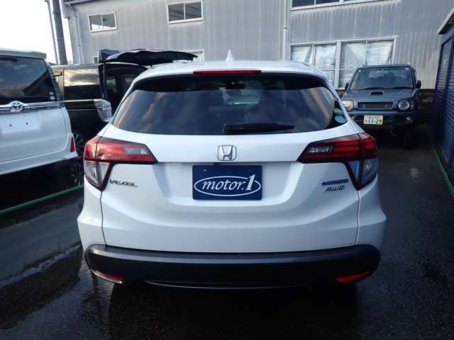 HONDA VEZEL HYBRID 2016 Image 31