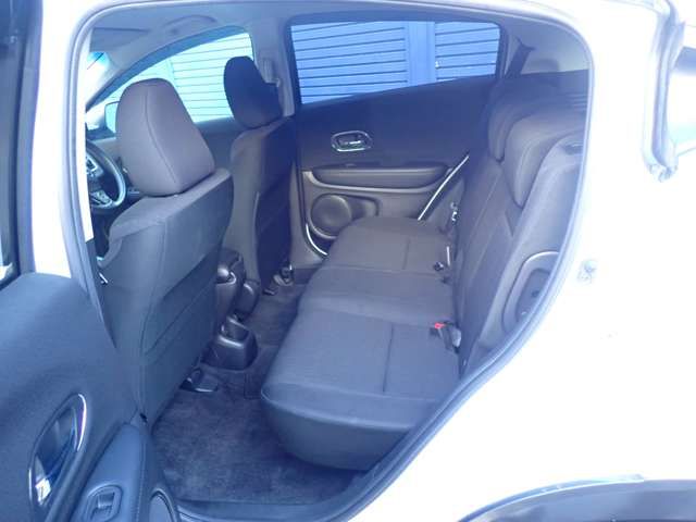 HONDA VEZEL HYBRID 2016 Image 31