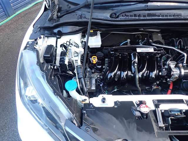 HONDA VEZEL HYBRID 2016 Image 31