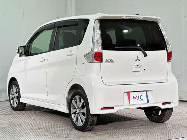 MITSUBISHI EK CUSTOM 2013 Image 31