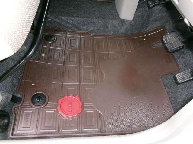 DAIHATSU TANTO 4WD 2014 Image 31