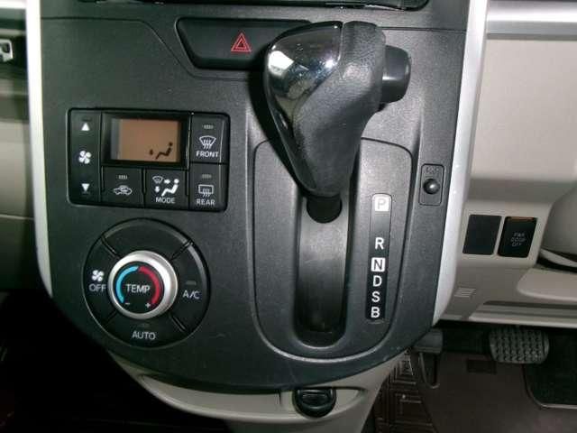 DAIHATSU TANTO 4WD 2014 Image 31