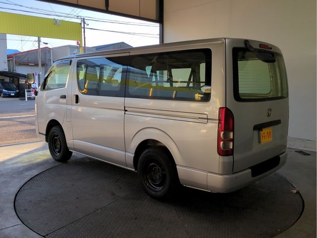 TOYOTA REGIUSACE VAN 4WD 2019 Image 31