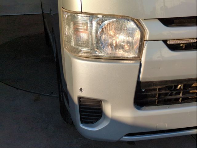 TOYOTA REGIUSACE VAN 4WD 2019 Image 31