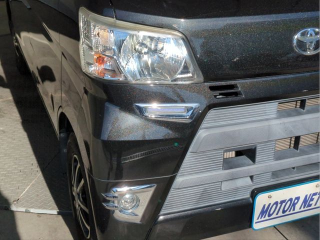 TOYOTA PIXIS VAN 2018 Image 31