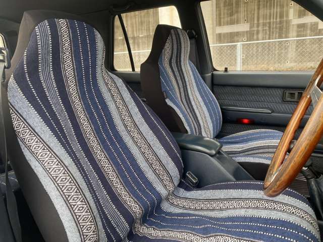 TOYOTA HILUXSURF WAGON 4WD 1991 Image 31