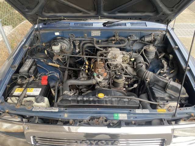 TOYOTA HILUXSURF WAGON 4WD 1991 Image 31